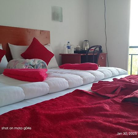 T-More Hotel & Hostel Элла Экстерьер фото